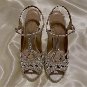 Joan & David Decatline Embellished Off White Satin Platform Heels